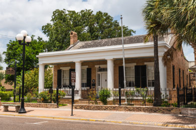 DSC0104-391x260